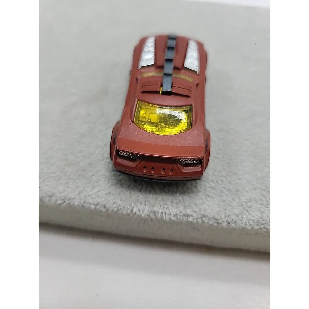 2017 Hot Wheels  Barbaric Diecast Car Brown 1:64